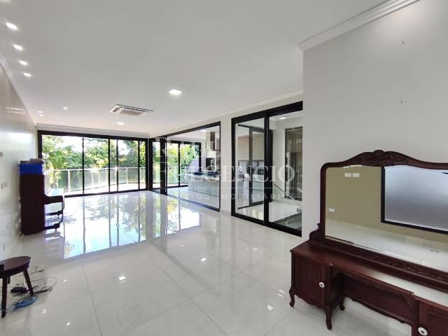 Casa aluguel em Região Geográfica Imediata de Londrina, Londrina