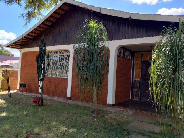 Casa aluguel em Região Geográfica Imediata de Maringá, Maringá