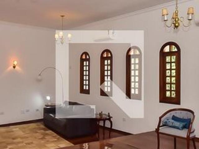 Casa aluguel em Região Imediata de São Paulo, Região Metropolitana de São Paulo
