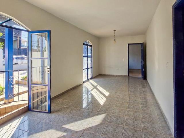 Casa aluguel em Região Geográfica Imediata de Londrina, Londrina