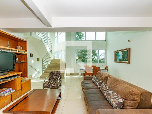 Casa aluguel em Região Geográfica Imediata de Belo Horizonte, Região Metropolitana de Belo Horizonte