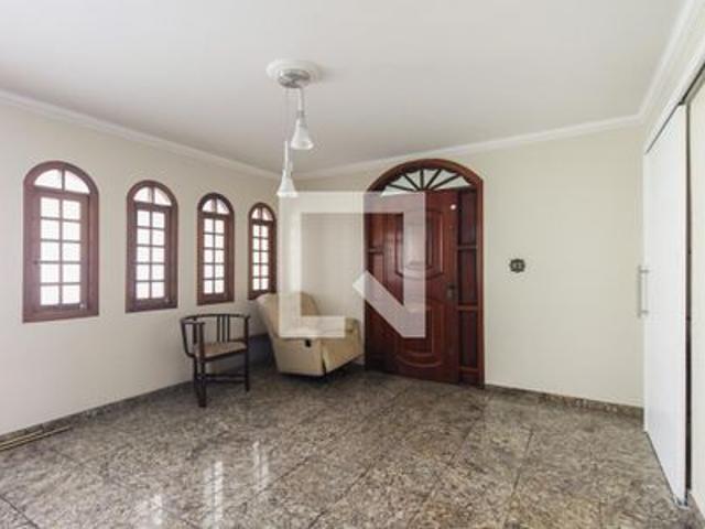 Casa aluguel em Região Imediata de São Paulo, Região Metropolitana de São Paulo