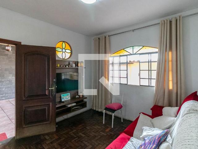 Casa aluguel em Região Imediata de São José dos Campos, Região Metropolitana do Vale do Paraíba e Litoral Norte