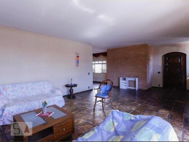 Casa aluguel em Região Imediata de São Paulo, Região Metropolitana de São Paulo