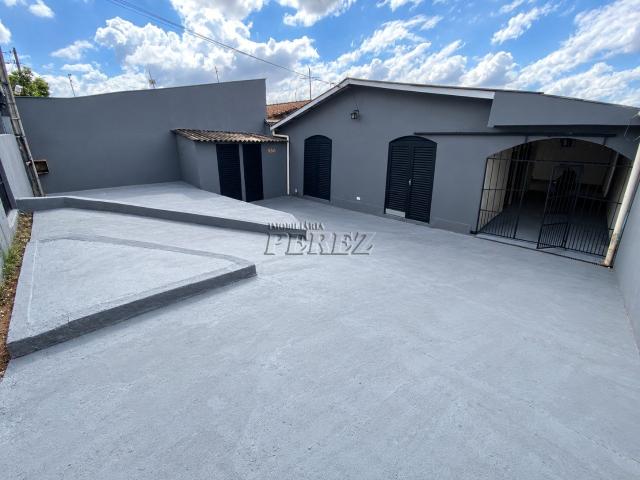 Casa aluguel em Conjunto Habitacional Farid Libos, Londrina