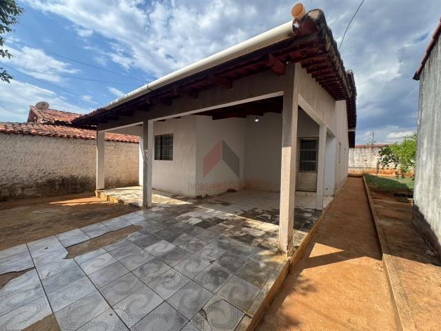 Casa aluguel em São Luís de Montes Belos, Região Geográfica Intermediária de São Luís de Montes Belos-Iporá