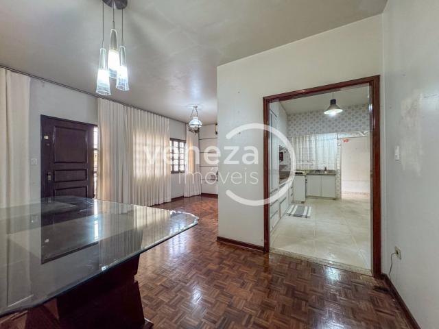 Casa aluguel em Petrópolis, Londrina