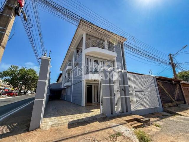 Casa venda em Região Geográfica Imediata do Distrito Federal, Região Integrada de Desenvolvimento do Distrito Federal e Entorno
