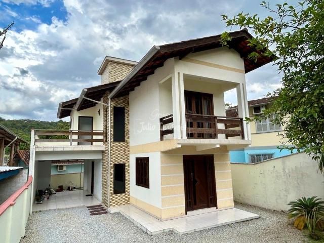 Casa aluguel em Região Geográfica Imediata de Brusque, Brusque