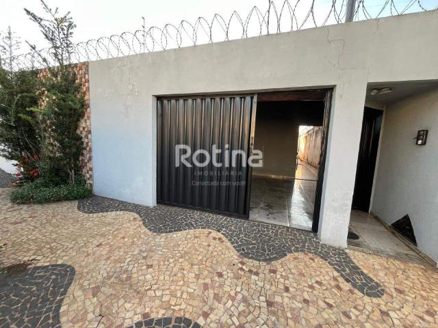 Casa aluguel em Região Geográfica Imediata de Uberlândia, Oliveira Fortes
