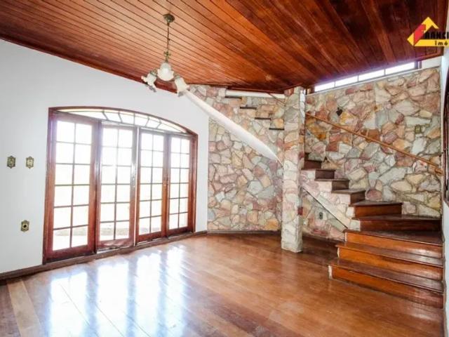 Casa aluguel em Região Geográfica Imediata de Divinópolis, Divinópolis