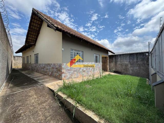 Casa aluguel em Região Geográfica Imediata de Divinópolis, Divinópolis
