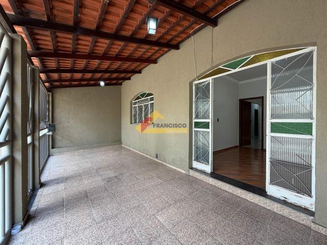 Casa aluguel em São José, Divinópolis