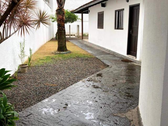 Casa aluguel em Região Geográfica Imediata de Itajaí, Itajaí
