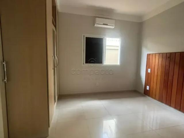 Casa aluguel em Região Imediata de São José do Rio Preto, Região Metropolitana de São José do Rio Preto