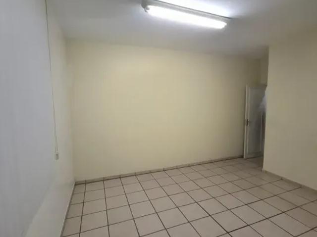 Casa aluguel em Região Geográfica Imediata de Vitória, Região Metropolitana da Grande Vitória