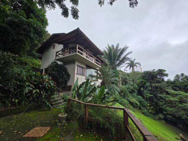 Casa aluguel em Região Geográfica Imediata do Rio de Janeiro, Região Metropolitana do Rio de Janeiro