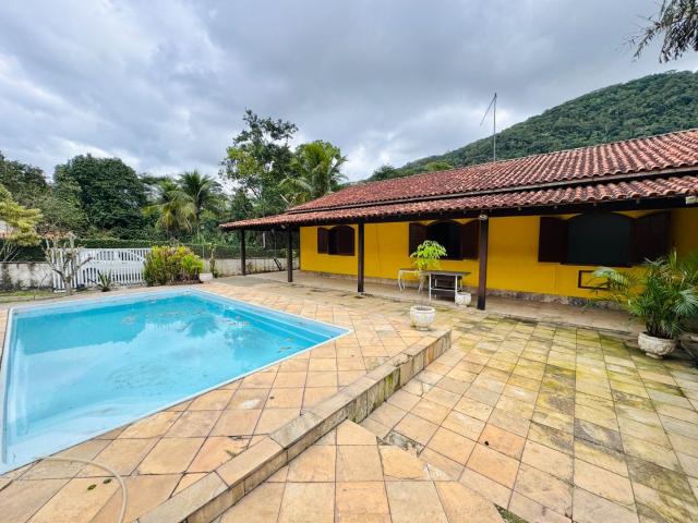 Casa aluguel em Região Geográfica Imediata do Rio de Janeiro, Região Metropolitana do Rio de Janeiro