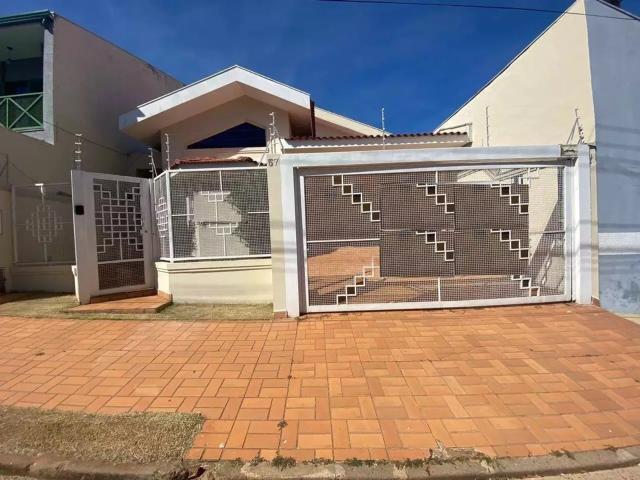 Casa aluguel em Região Imediata de Assis, Assis