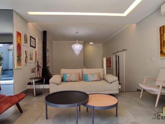 Casa aluguel em Região Imediata de São José dos Campos, Região Metropolitana do Vale do Paraíba e Litoral Norte
