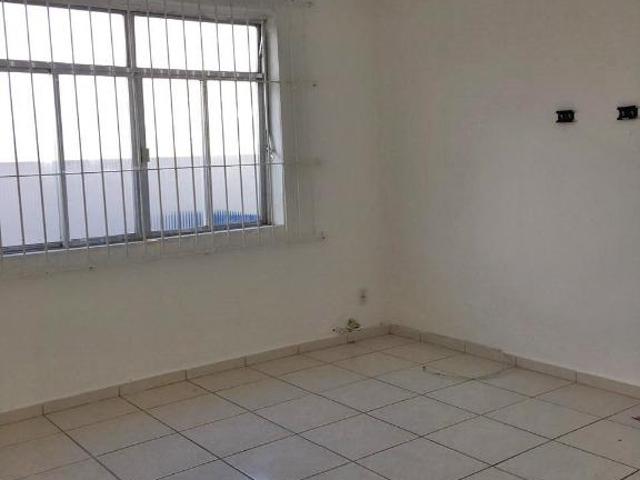 Casa aluguel em Região Geográfica Imediata do Rio de Janeiro, Região Metropolitana do Rio de Janeiro