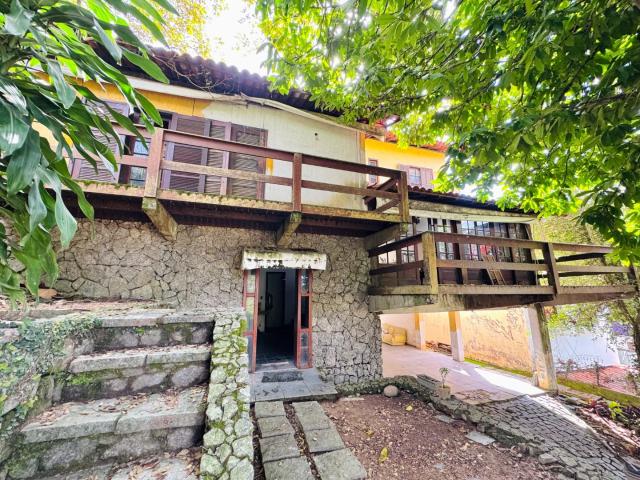 Casa aluguel em Região Geográfica Imediata do Rio de Janeiro, Região Metropolitana do Rio de Janeiro