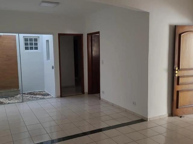 Casa aluguel em Região Imediata de Marília, Marília