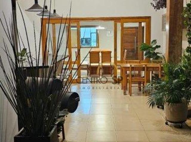 Casa venda em Região Imediata de Bauru, Bauru