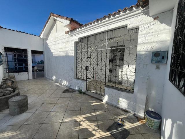 Casa aluguel em Região Geográfica Imediata de Fortaleza, Fortaleza