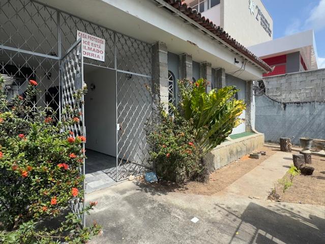 Casa aluguel em Região Geográfica Imediata de Fortaleza, Fortaleza