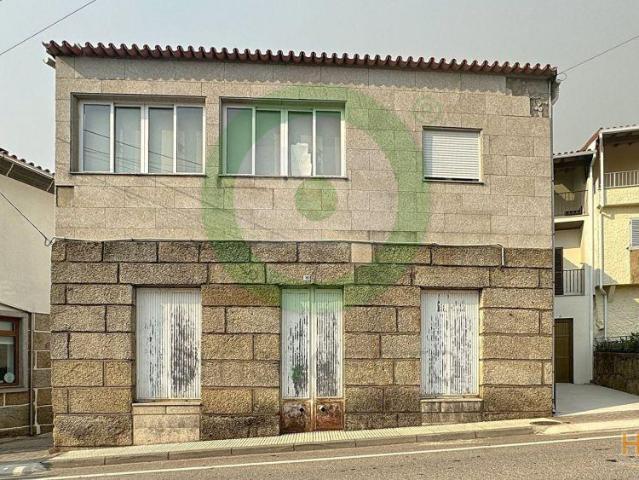 Casa venda em Edroso, Bragança