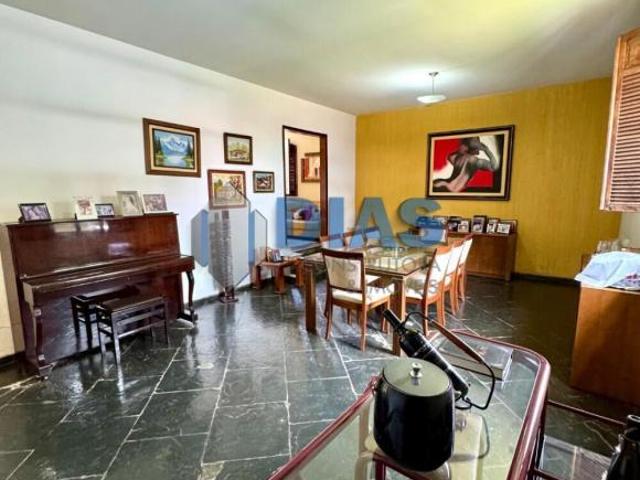 Casa venda em Região Geográfica Imediata de Conselheiro Lafaiete, Conselheiro Lafaiete