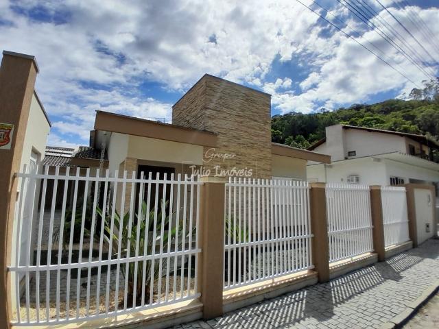 Casa aluguel em Região Geográfica Imediata de Brusque, Brusque