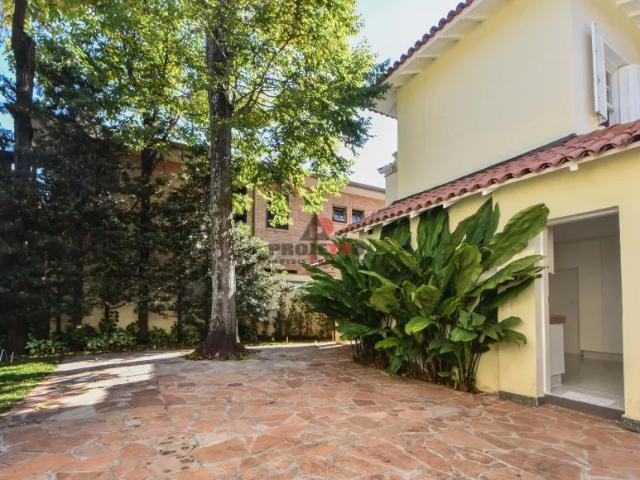 Casa aluguel em Região Imediata de São Paulo, Região Metropolitana de São Paulo