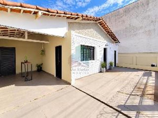 Casa aluguel em CIdade Jardim, São Carlos