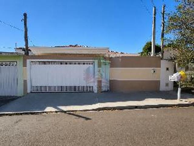 Casa aluguel em Vila Nery, São Carlos
