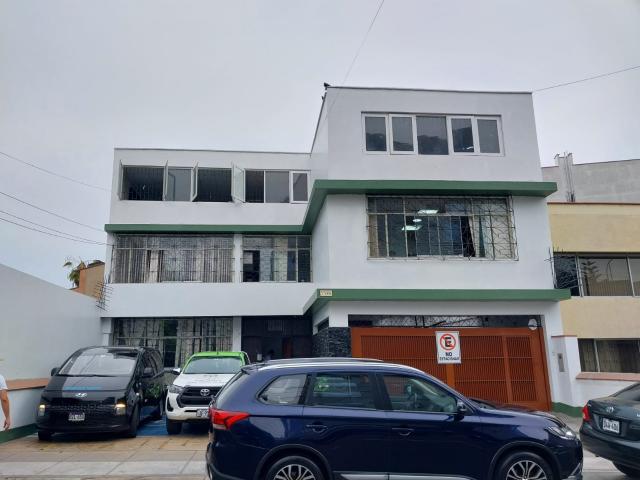 Casa alquiler en San Isidro