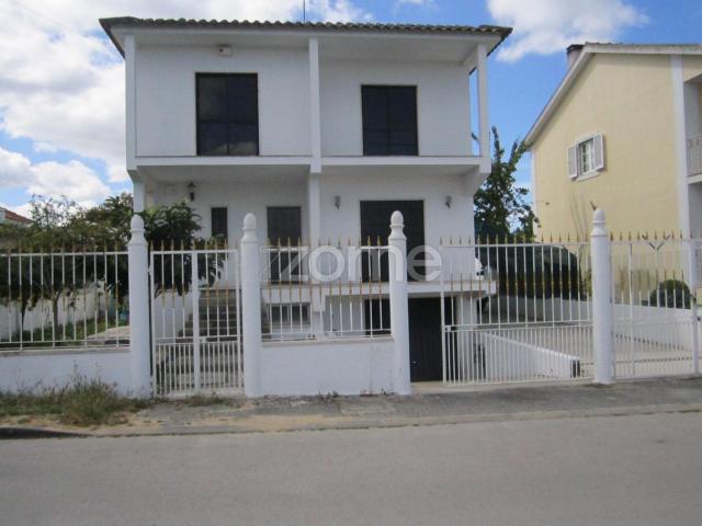 Terreno venda em Fernão Ferro, Seixal