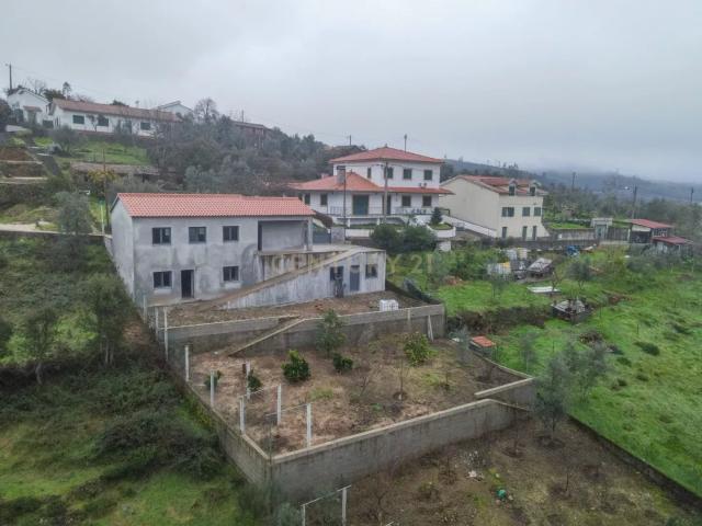 Casa venda em Góis, Coimbra