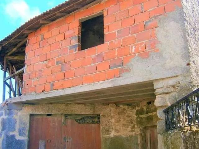 Casa venda em Argeriz, Vila Real