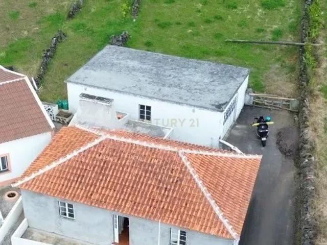 Casa venda em Açores, Serreta