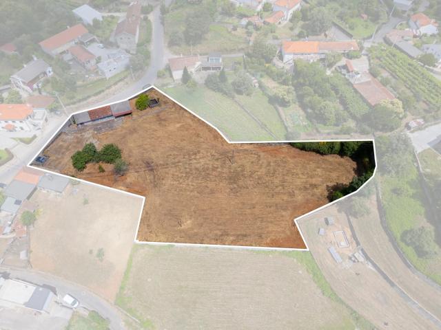 Casa venda em Alheira e Igreja Nova, Arcozelo