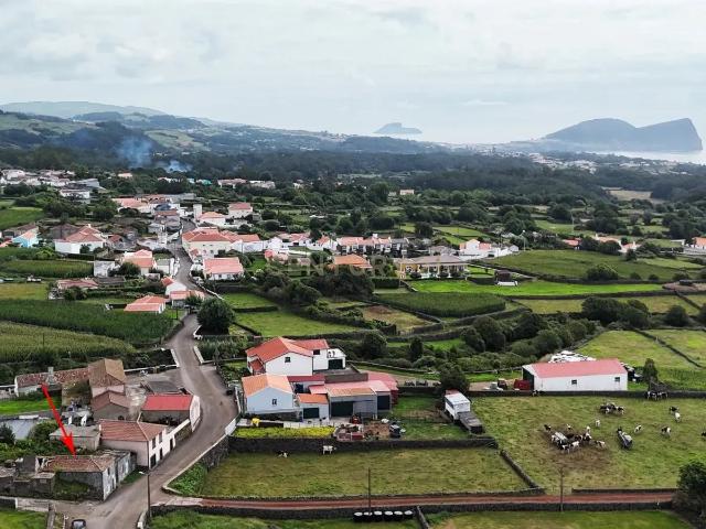 Casa venda em Açores, São Bartolomeu De Regatos