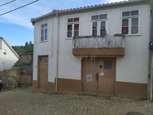Casa venda em Lamas, Bragança