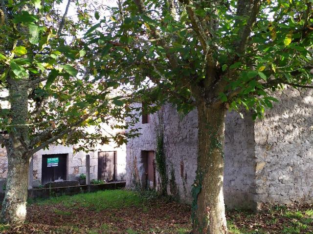 Casa en venta en A Merca, Terra da Celanova