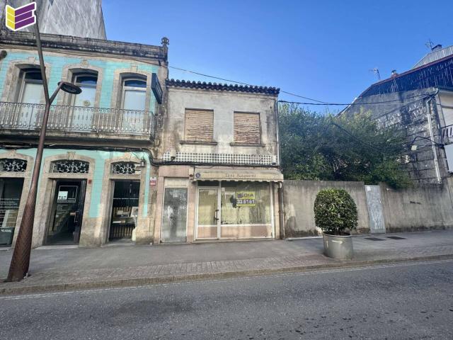 Casa en venta en O Porriño, Vigo