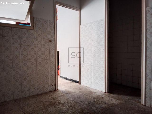 Casa en venta en Ferrol, Galicia