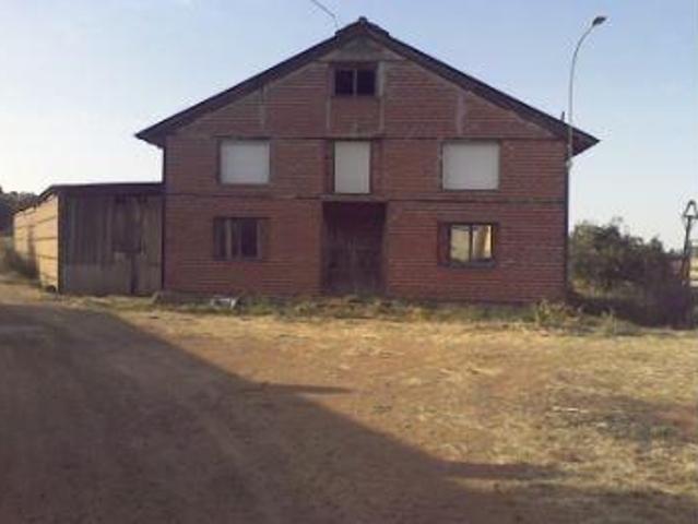 Casa en venta en Almanza, Castilla y León