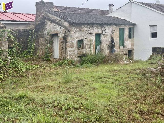 Casa en venta en Mos, Vigo
