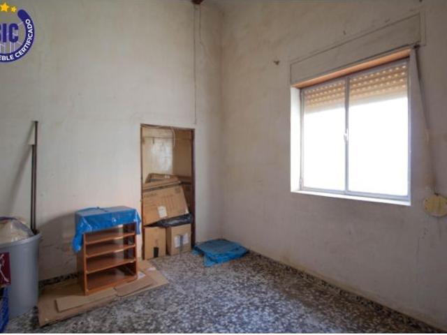 Casa en venta en La Canal de Navarrés, Valencia